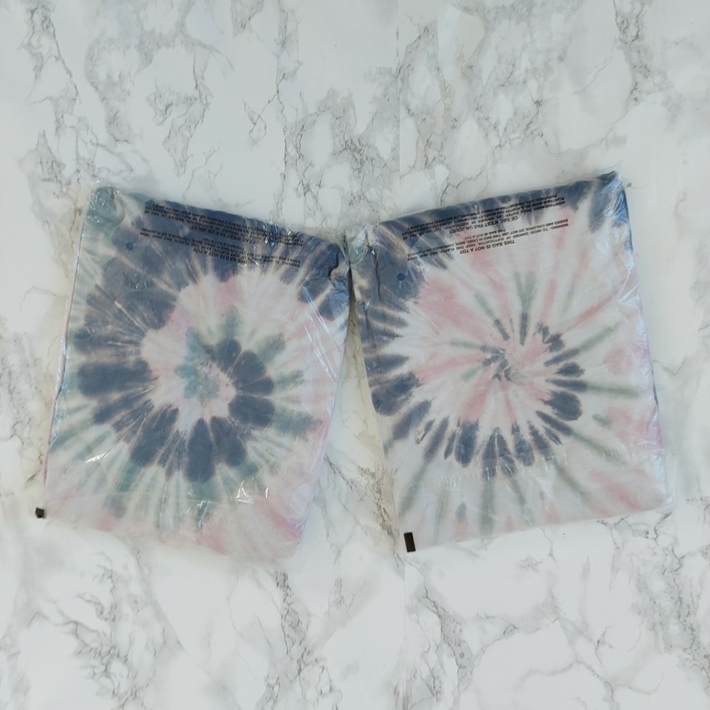 PINK VS Tie Dye ONE SIZE Short TEE Tshirt - Picture 4 of 6